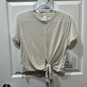 Lululemon Tie-waist breathable short sleeve sz 6
